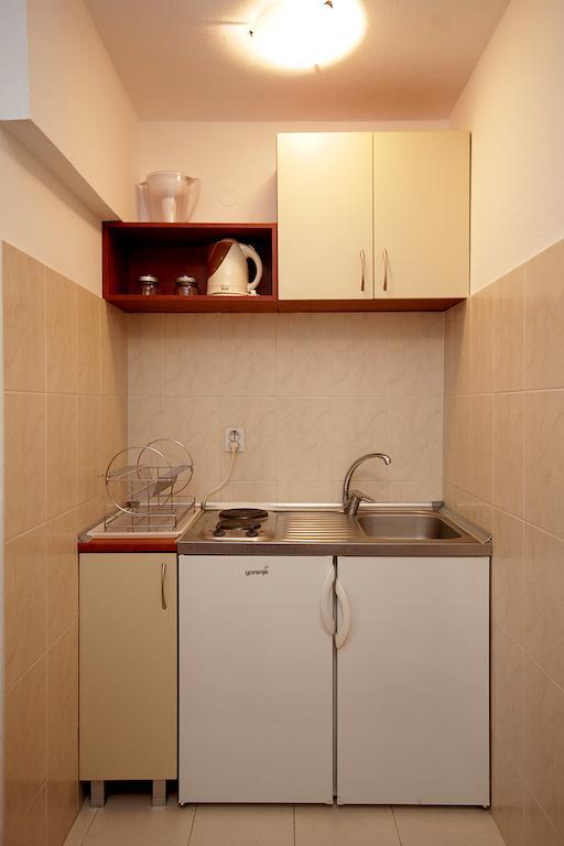 Guesthouse Draskovic Petrovac Habitación foto