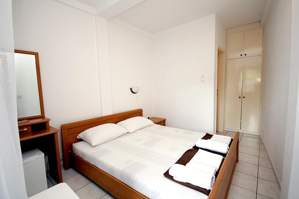 Guesthouse Draskovic Petrovac Habitación foto