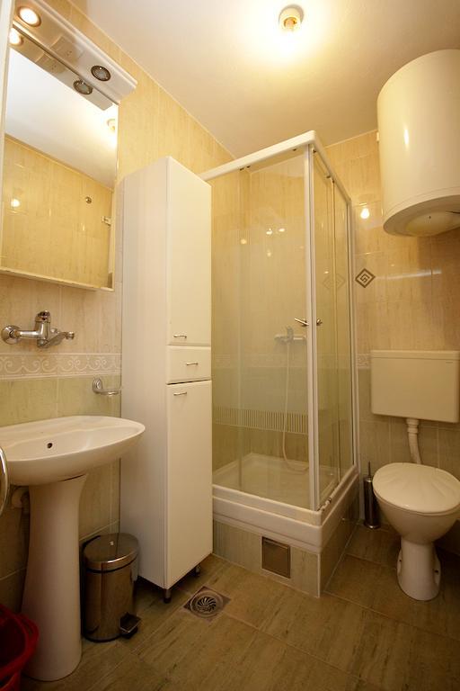 Guesthouse Draskovic Petrovac Habitación foto