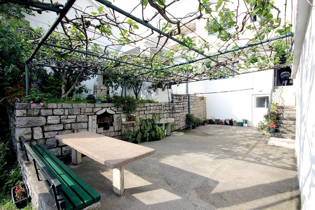 Guesthouse Draskovic Petrovac Exterior foto